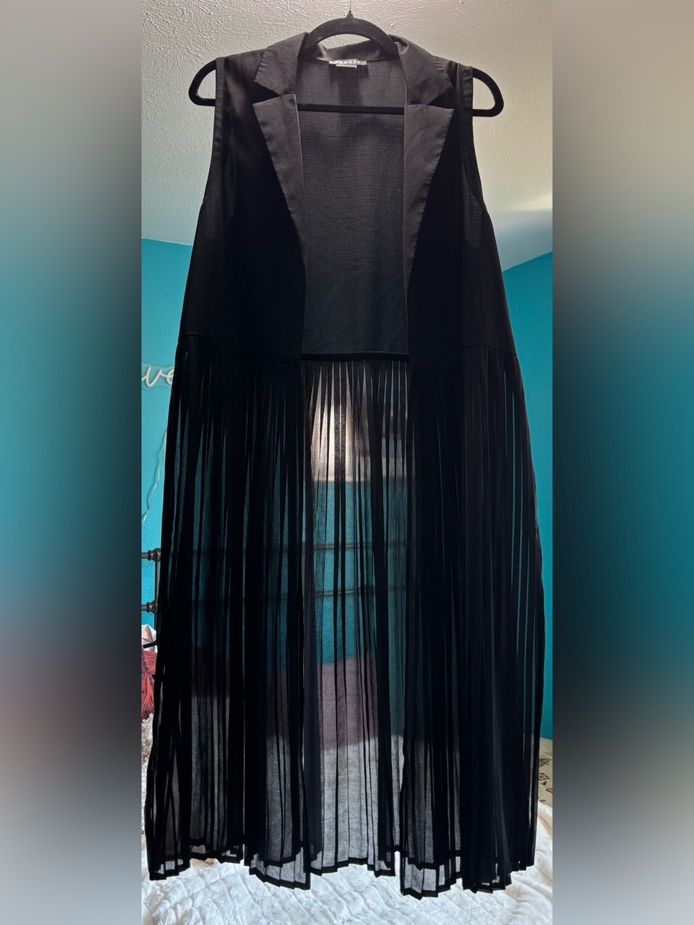 Trouvé Black Sleeveless Sheer Pleated Maxi Vest